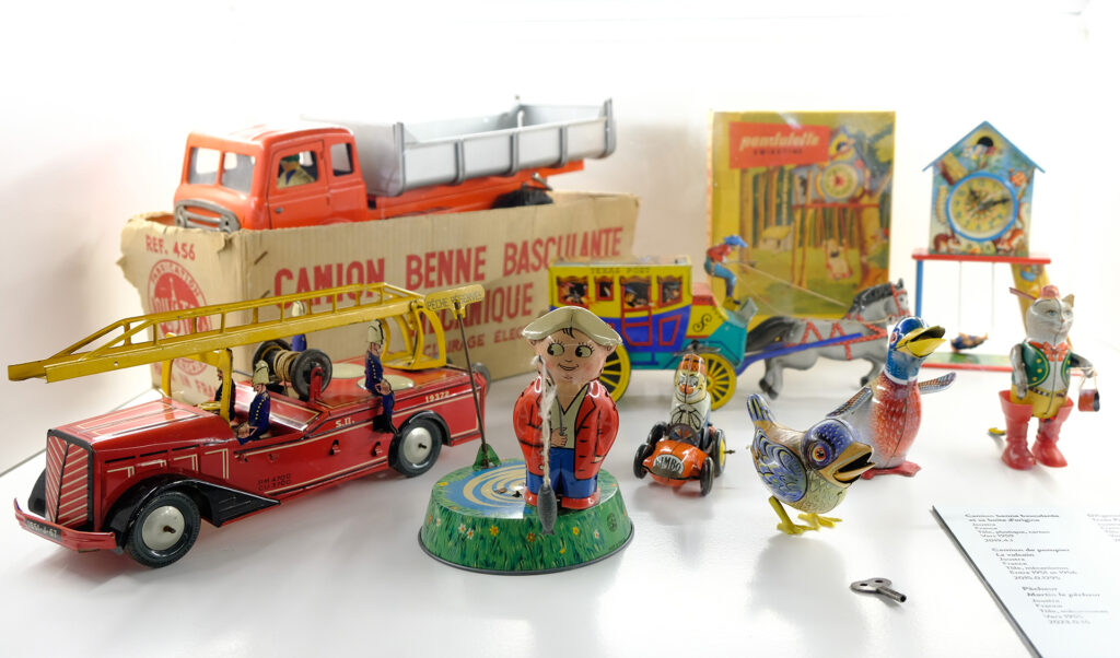 1er-etage-Jouets-Joustra