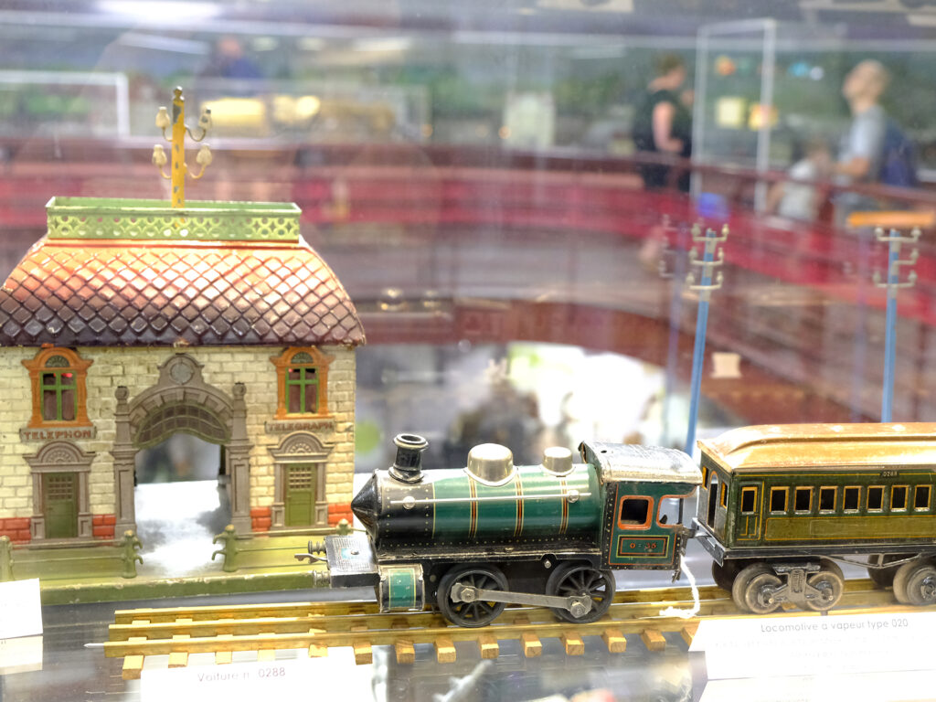 2e-etage-Train-jouet
